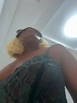 Nottynadiaa online show from January 15, 2:49 am