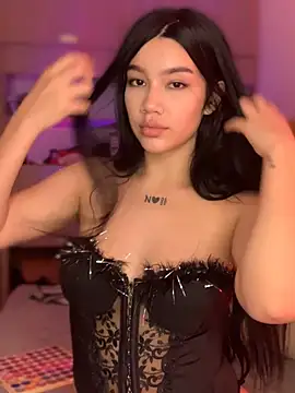 Snapshot of Ambar_R0SSE chatting on January 29, 12:43 am Ambar R0SSE online show from January 29, 12:43 am