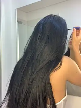 Snapshot of Ambar_R0SSE chatting on February 16, 1:25 am Ambar R0SSE online show from February 16, 1:25 am