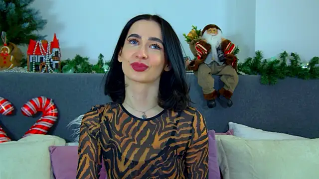 Snapshot of MarieKarma chatting on January 14, 12:54 am MarieKarma online show from January 14, 12:54 am