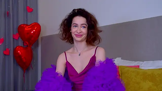 Snapshot of MarieKarma chatting on February 14, 6:19 pm MarieKarma online show from February 14, 6:19 pm