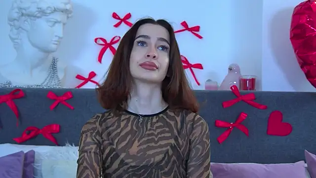 Snapshot of MarieKarma chatting on March 2, 9:32 pm MarieKarma online show from March 2, 9:32 pm