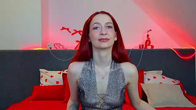 Snapshot of MarieKarma chatting on May 3, 6:25 pm MarieKarma online show from May 3, 6:25 pm