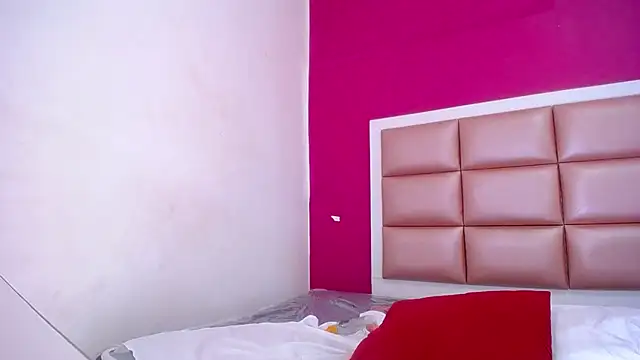 ebonny suggarmommy1 online show from December 11, 12:23 am