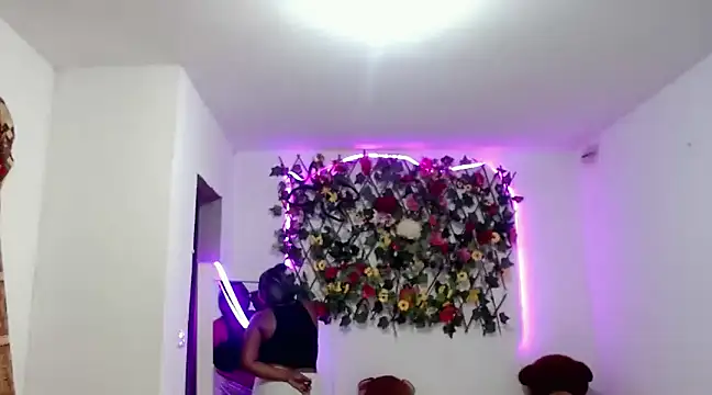 sexysusan4you online show from February 8, 12:06 am