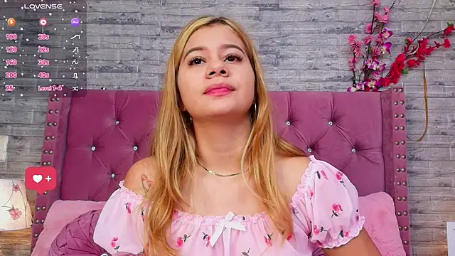 AuroraSim online show from January 25, 12:58 pm