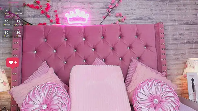 AuroraSim online show from October 18, 1:34 pm