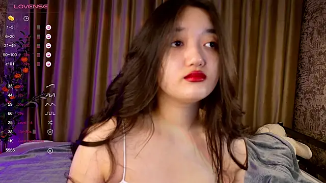 FreyaRaya online show from November 28, 3:31 am