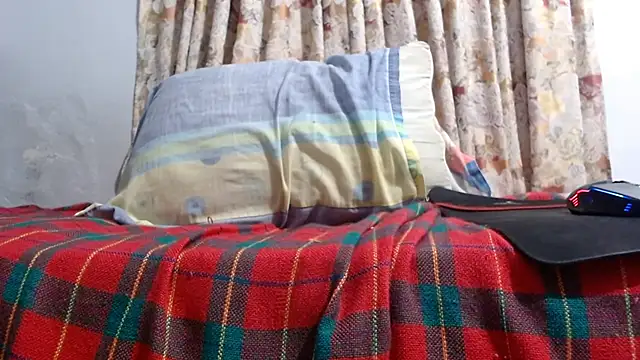 gollfather13 online show from February 14, 2:44 pm