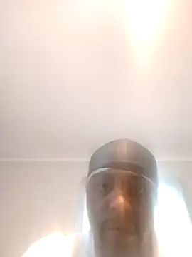 PuzzledEdge4 online show from November 20, 4:07 pm