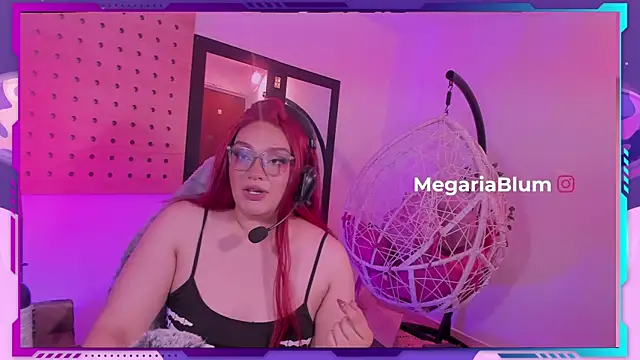 MegariaB online show from July 18, 3:11 am