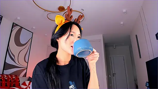 Sweet yasu online show from December 30, 8:10 am