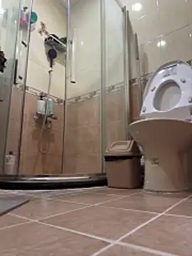 1o4e04 online show from February 8, 2:53 pm