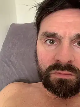 Snapshot of TB1977DK chatting on February 12, 11:05 am TB1977DK online show from February 12, 11:05 am