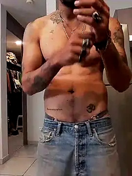 mexicaninuganda online show from April 16, 11:07 pm