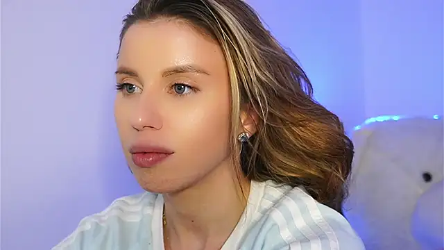 ivyleague  online show from March 8, 7:17 pm