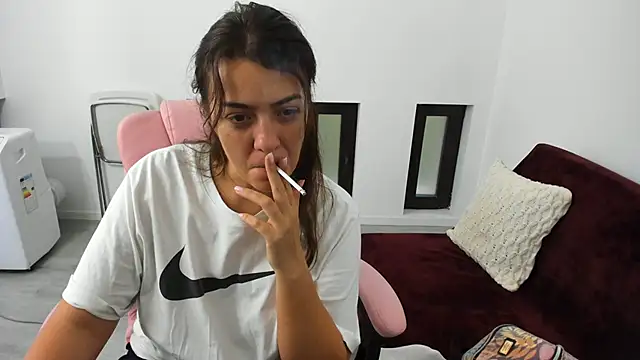 Dyana Kaylinn online show from September 27, 4:50 am