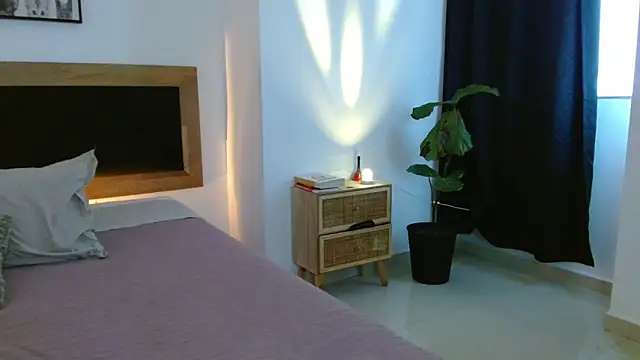 Susi bell online show from October 4, 9:57 pm