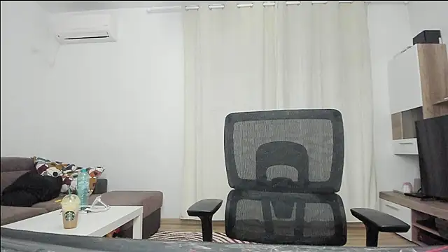 Snapshot of Jimmymorello chatting on February 13, 7:42 pm Jimmymorello online show from February 13, 7:42 pm