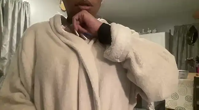 MommyConfident online show from February 21, 9:02 am