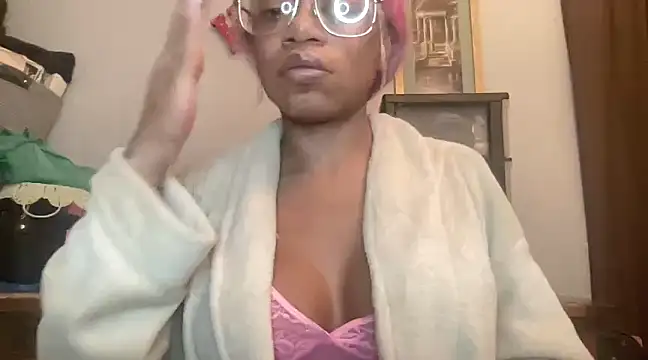 MommyConfident online show from March 3, 6:59 am