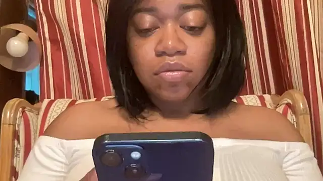 MommyConfident online show from July 1, 8:19 pm