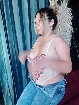 Devil Sara online show from April 12, 4:01 pm