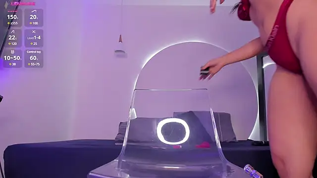 April collinss online show from February 5, 9:07 pm