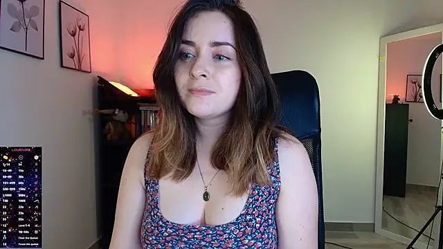 Snapshot of miss_seline chatting on April 28, 10:59 pm miss seline online show from April 28, 10:59 pm