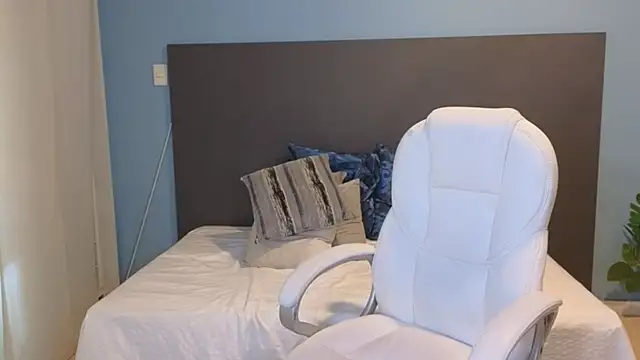 maiaa ruiz online show from January 11, 4:57 pm