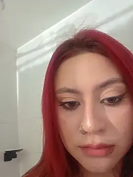 Snapshot of Scarlet_garnet chatting on June 12, 3:38 am Scarlet garnet online show from June 12, 3:38 am