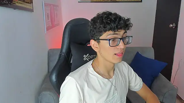 TylerWhite  online show from February 14, 2:50 am