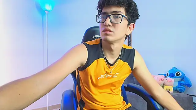 TylerWhite  online show from September 16, 1:56 pm