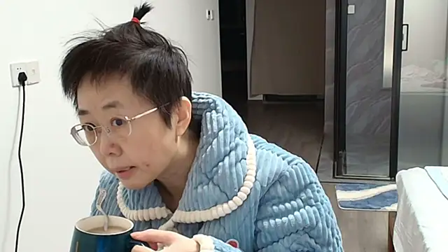 sonyx online show from October 25, 3:07 pm