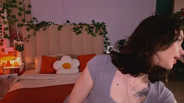 Meow Nancy online show from May 22, 5:14 am