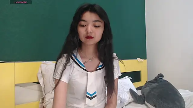 Shy Kira online show from June 4, 8:53 am