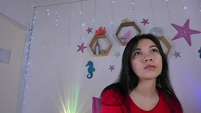 Emiily Parkerr online show from February 28, 3:04 am