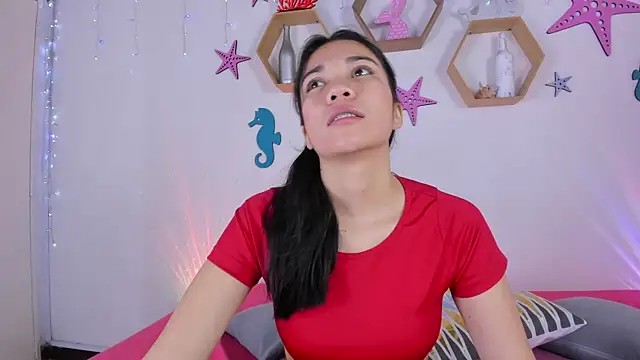 Emiily Parkerr online show from March 4, 3:00 am