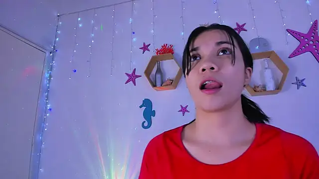 Emiily Parkerr online show from October 1, 3:12 am