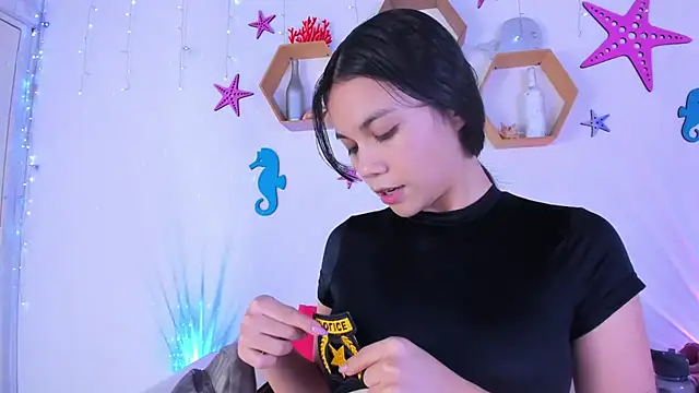 Emiily Parkerr online show from October 15, 3:06 am