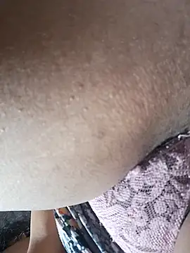 Snapshot of vulgovic_ chatting on March 3, 8:42 am vulgovic online show from March 3, 8:42 am