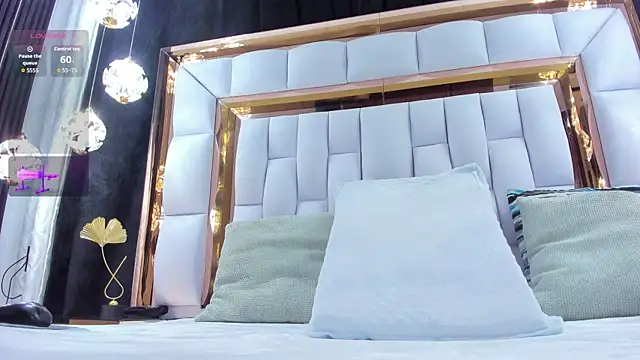 RileySweett online show from December 22, 11:51 am