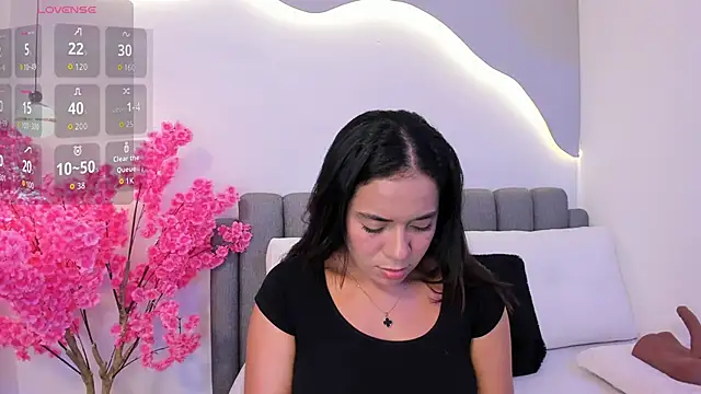 karol rivera  online show from November 20, 11:04 pm