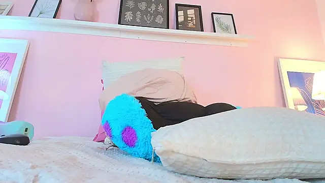 MARAFOX69 online show from February 11, 7:33 am