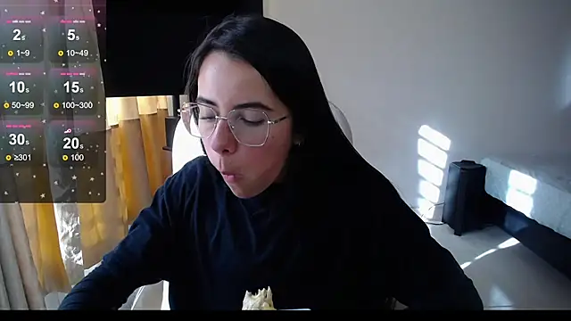 Snapshot of Mariam_Gomezxxx chatting on February 2, 9:13 pm Mariam Gomezxxx online show from February 2, 9:13 pm