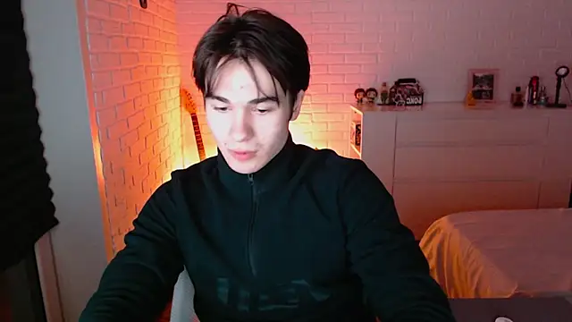 MarkusDean online show from October 2, 5:09 pm