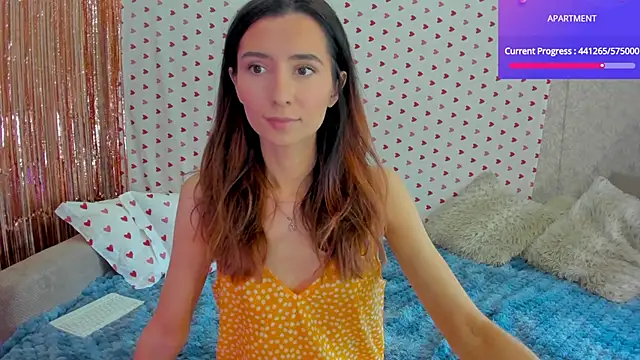 crystalnut online show from February 18, 3:42 am