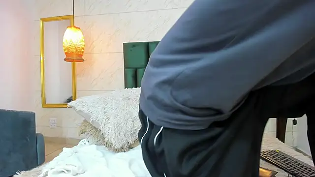 Levy Steve online show from September 12, 3:28 am