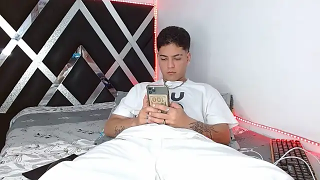 Levy Steve online show from March 21, 5:12 am