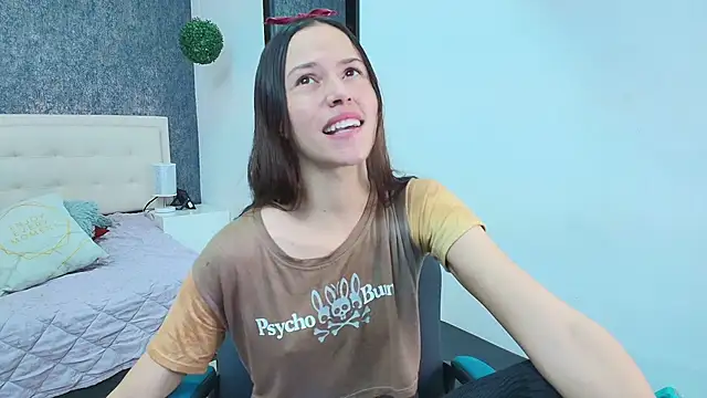 Lindsey8 online show from March 14, 4:30 pm